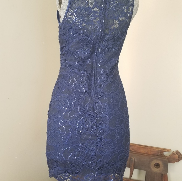 Gorgeous party dress. - Picture 2 of 7